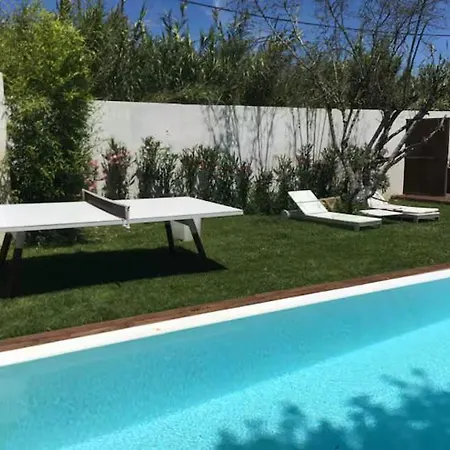 Farm stay Casa Da Granja Natureza Paraiso Piscina Jardim Sobral de Monte Agraco